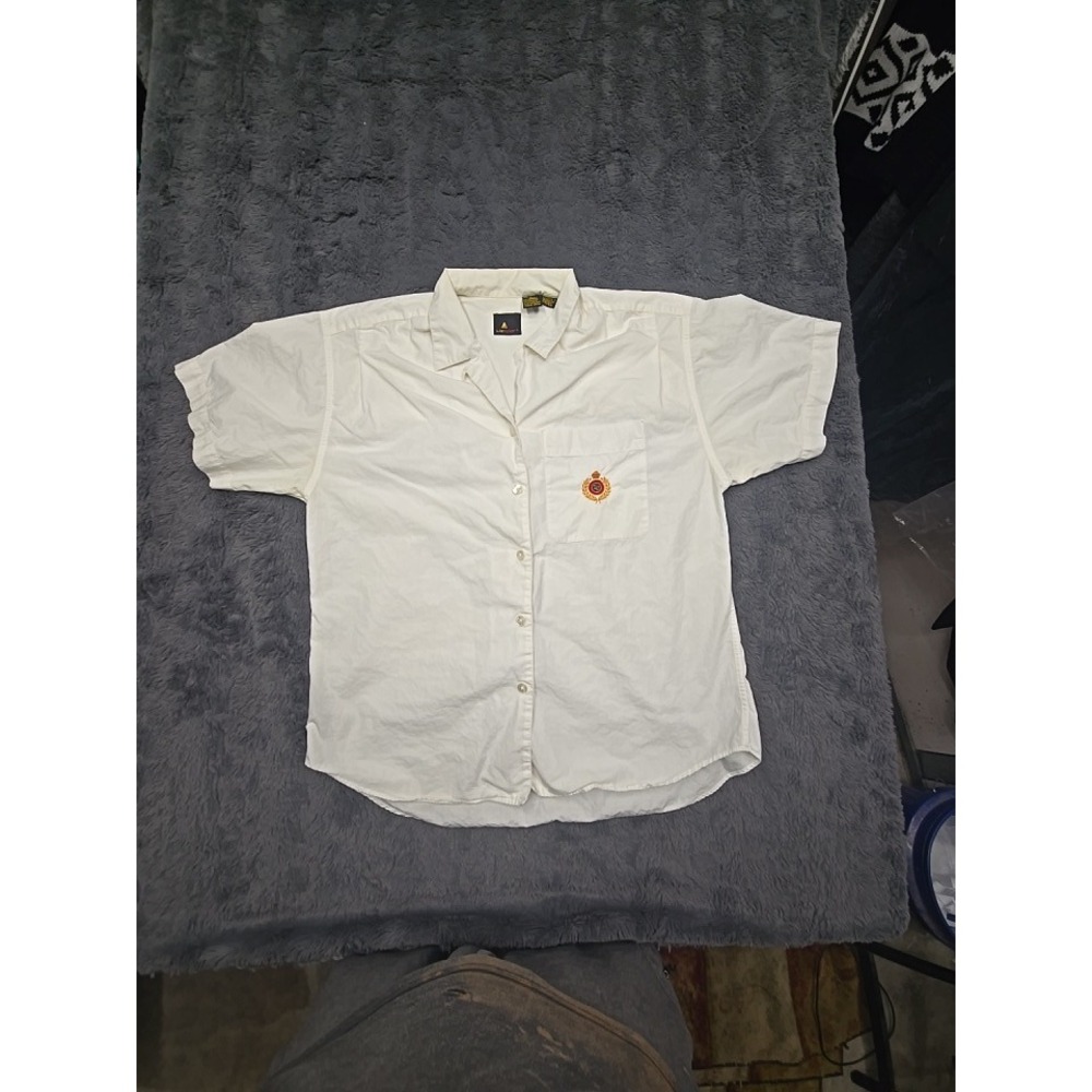 Lizsport Womens White Cotton Short Sleeve Button Down Crest Logo Shirt Large vtg
